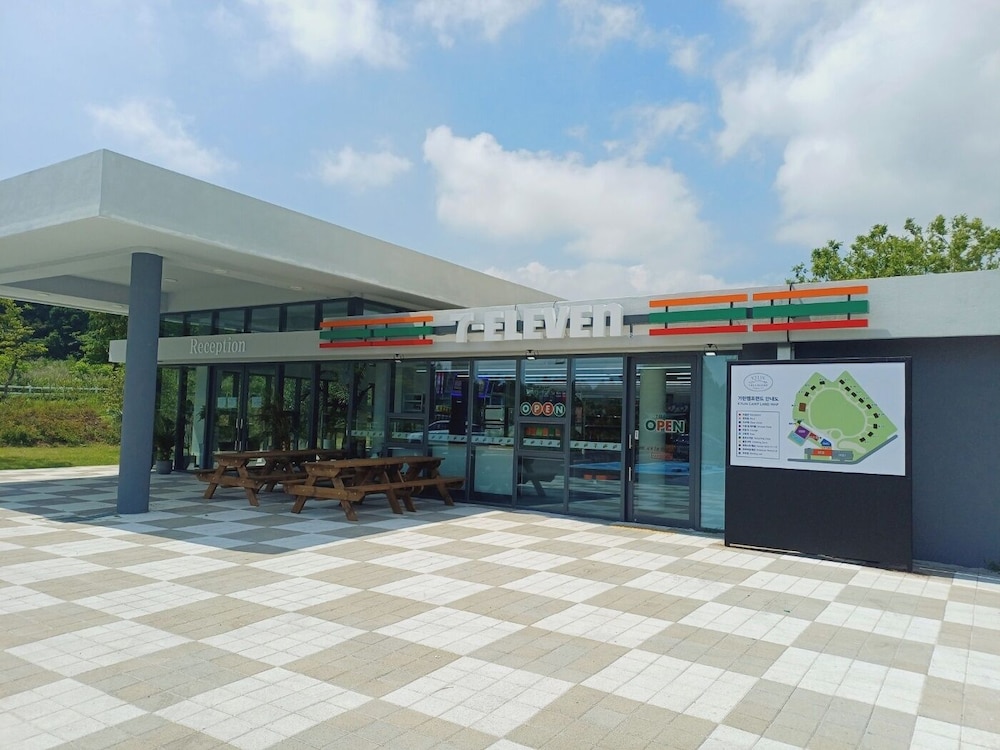 Kylin Villa Resort 51/59
