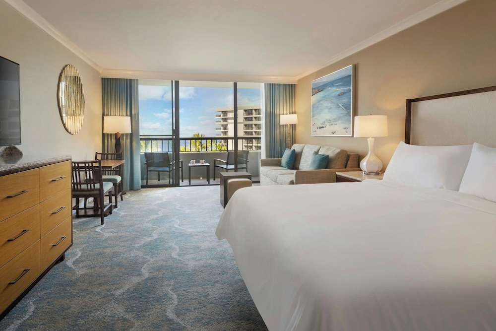 2 Bedrooms, Suite, 2 Double Beds, Ocean View, Balcony