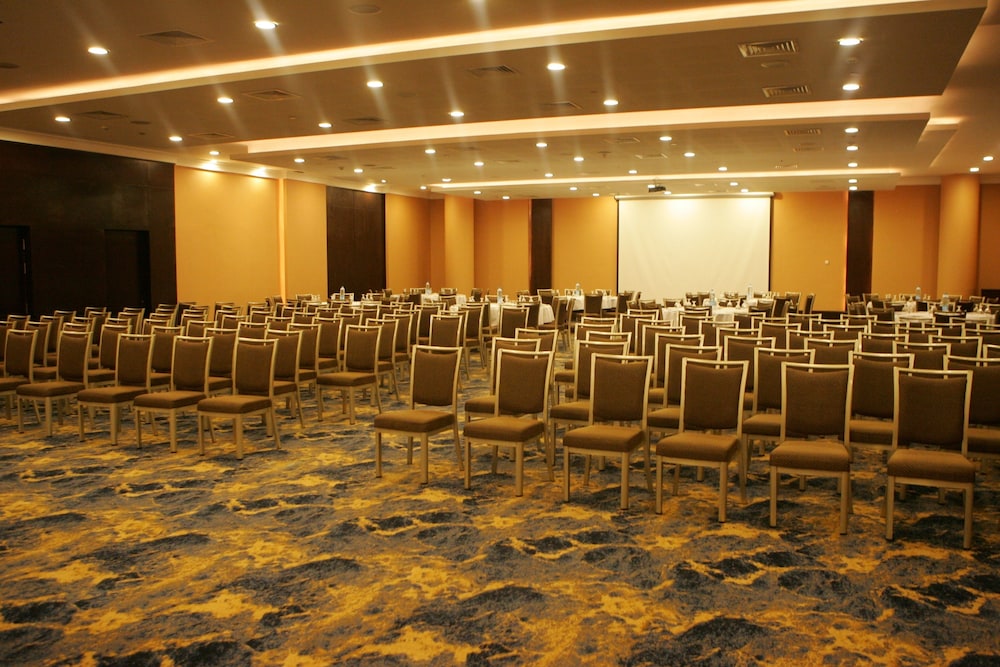 Dead Sea Spa 52/64
