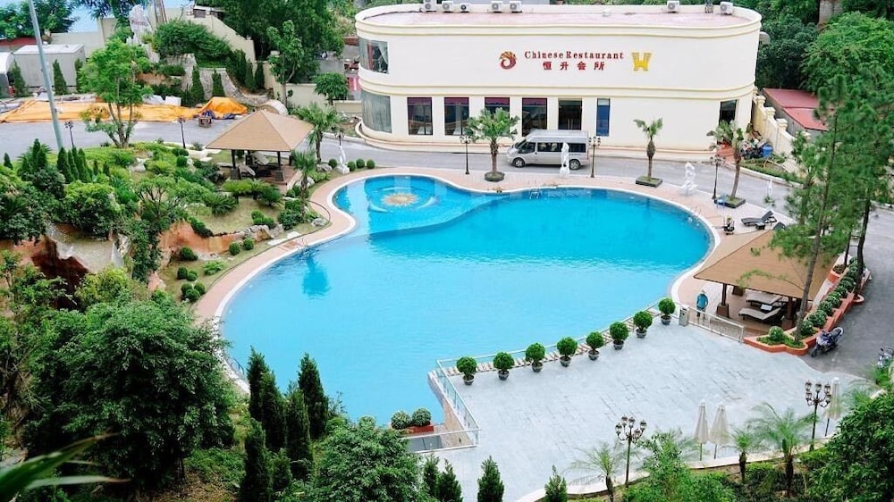 Phoenix Resort Bac Ninh 58/64