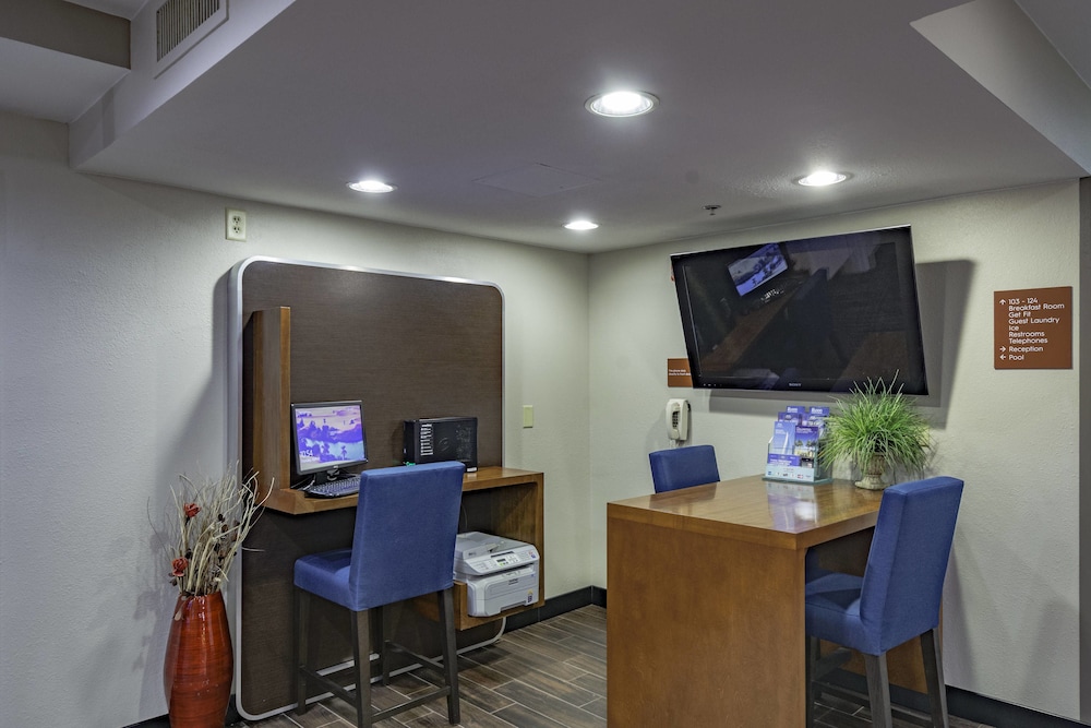 TownePlace Suites Cleveland Streetsboro 28/33