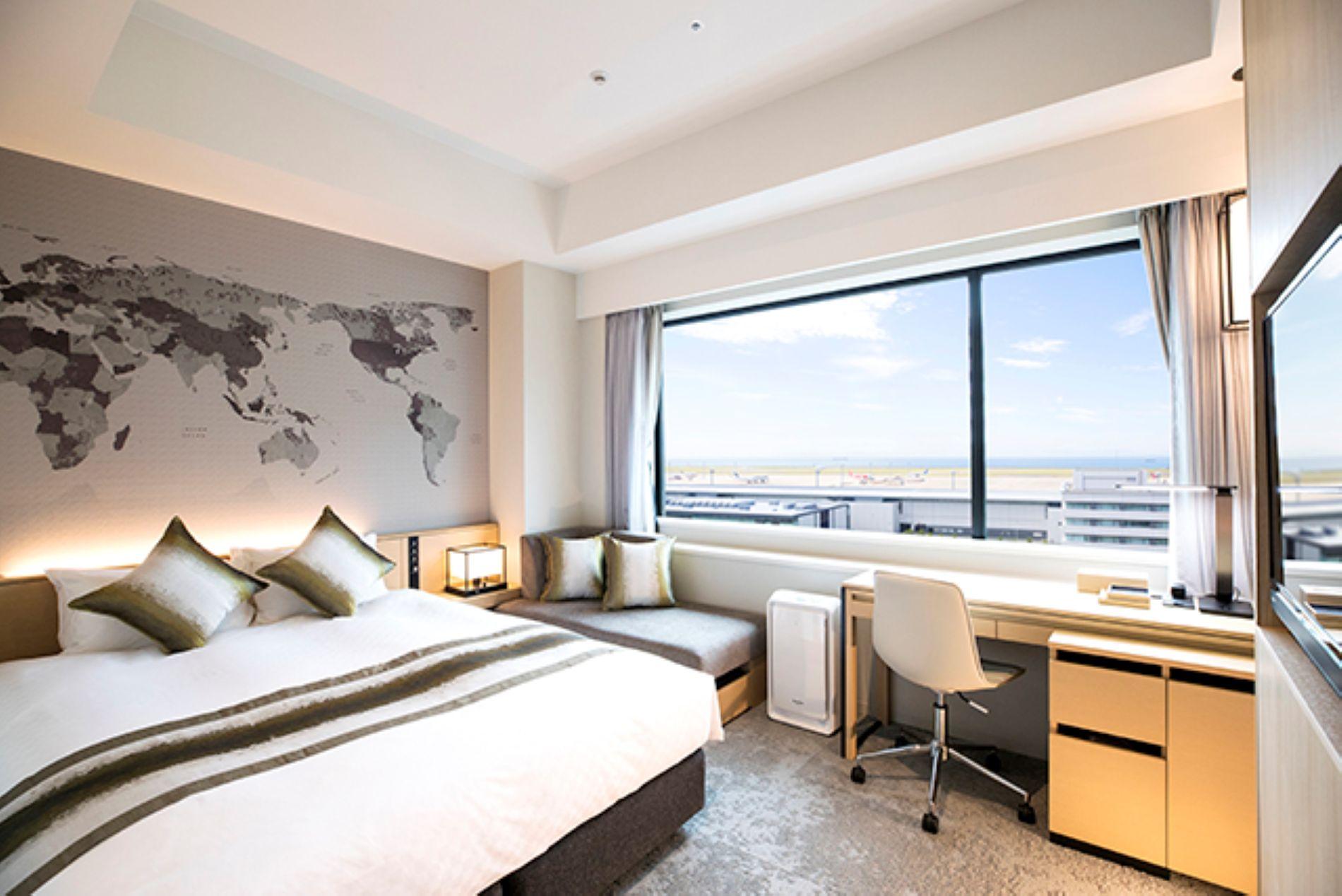 Pacific, Standard, Double Bed, Airport View, Annex