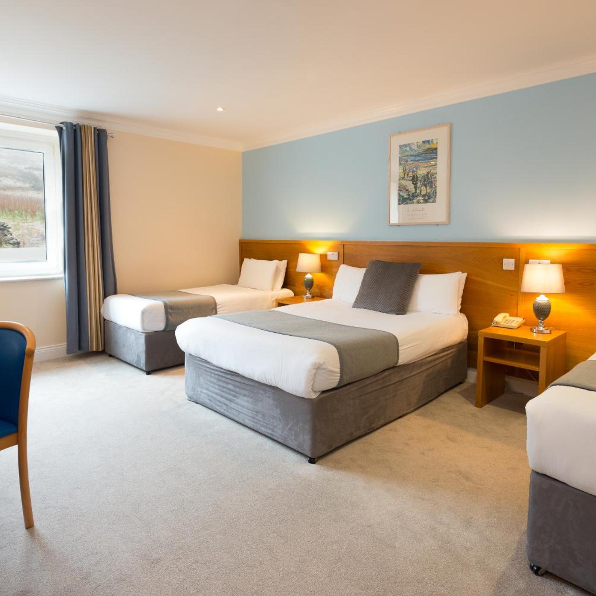 Ceann Sibeal Hotel 12/50