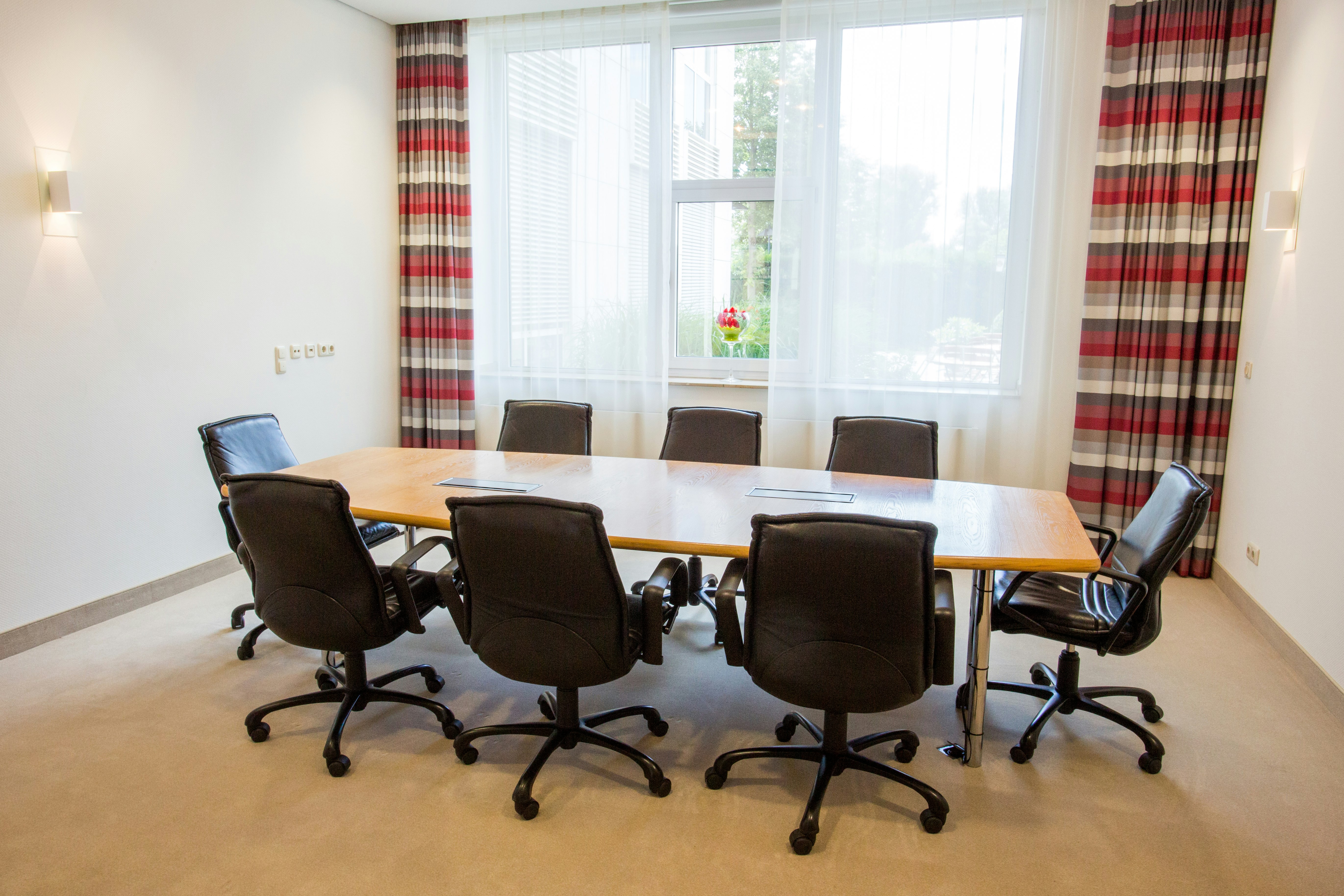 Holiday Inn Dusseldorf Neuss 35/46