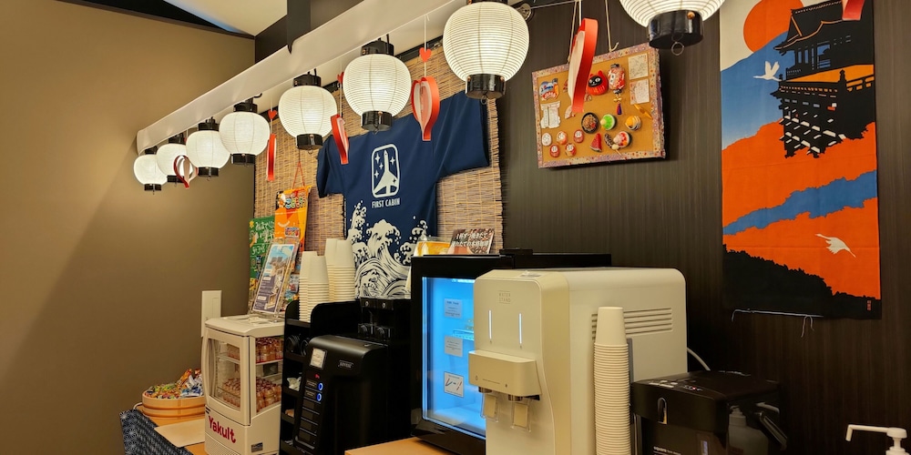 FIRSTCABIN Kyoto Nijojo 30/61