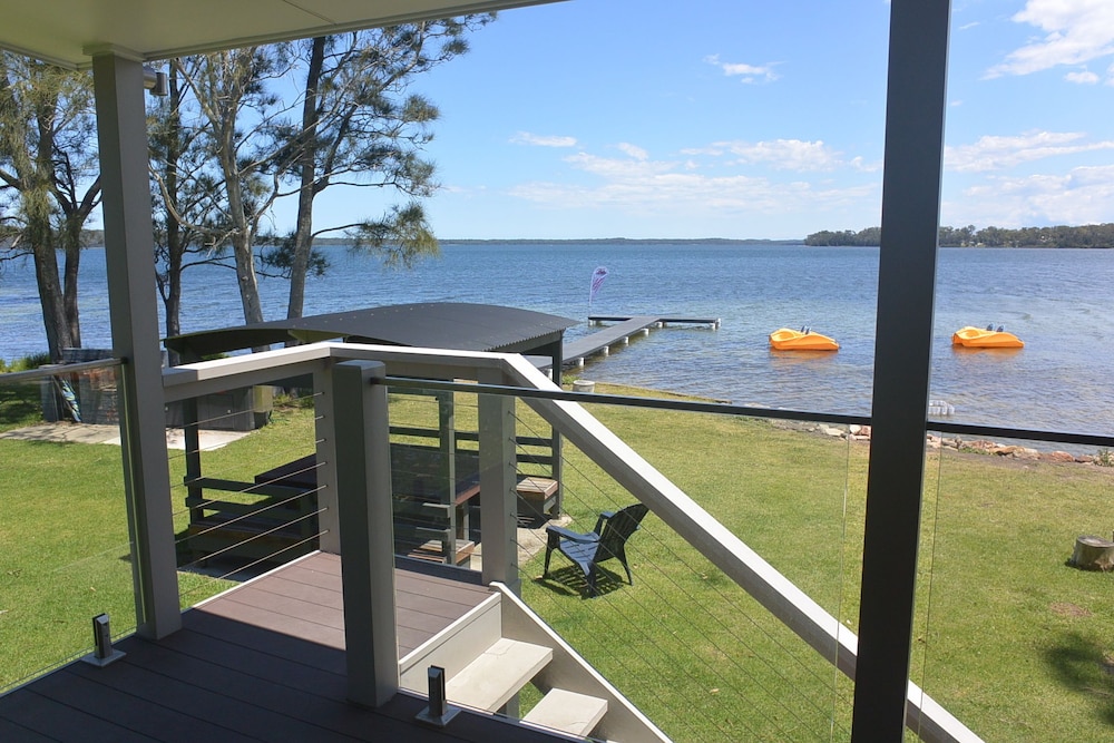 DUNGOWAN HOLIDAY ACCOMODATION 64/75
