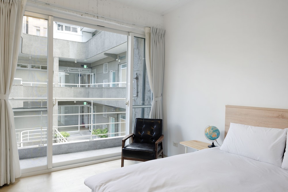 Flip Flop Hostel 21/76