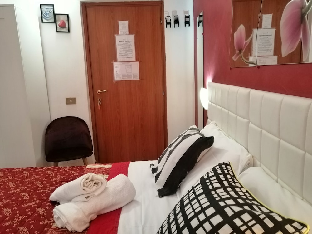 Roman Holidays Hostel 14/50