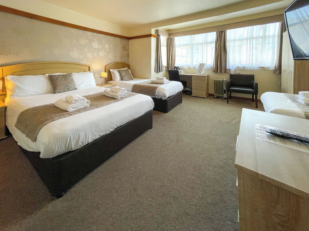 The Auckland Hotel 18/58