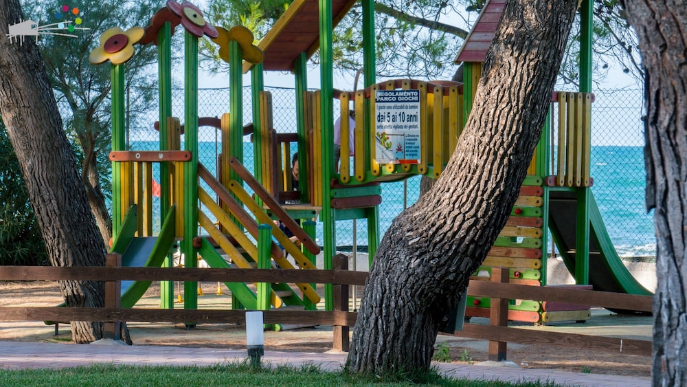 Villaggio Spiaggia Lunga 52/71