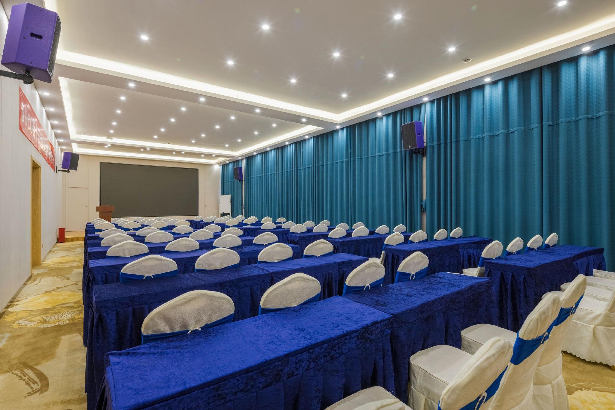 Vienna Hotel (Kunming Economic Development Zone) 41/44