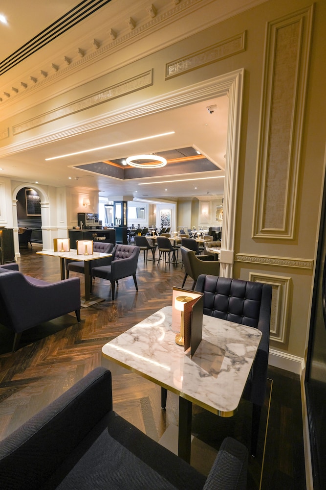 Belvedere Hotel Dublin 46/54