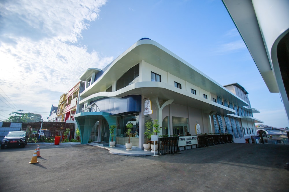 Two K Azana Style Hotel Bengkulu 1/35