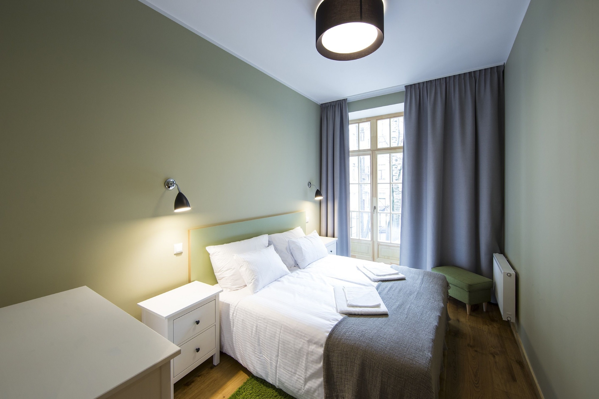 1 BEDROOM, APARTMENT