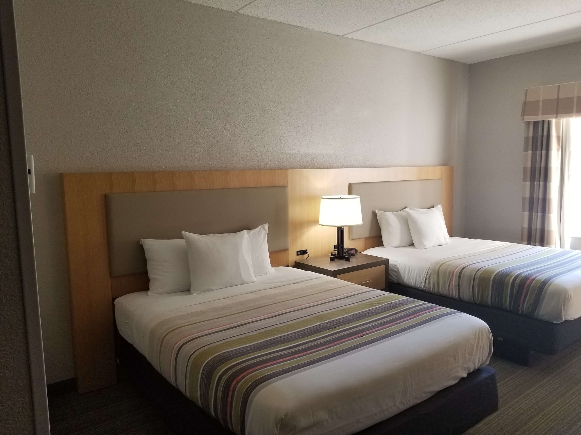 ROOM, 2 QUEEN BEDS