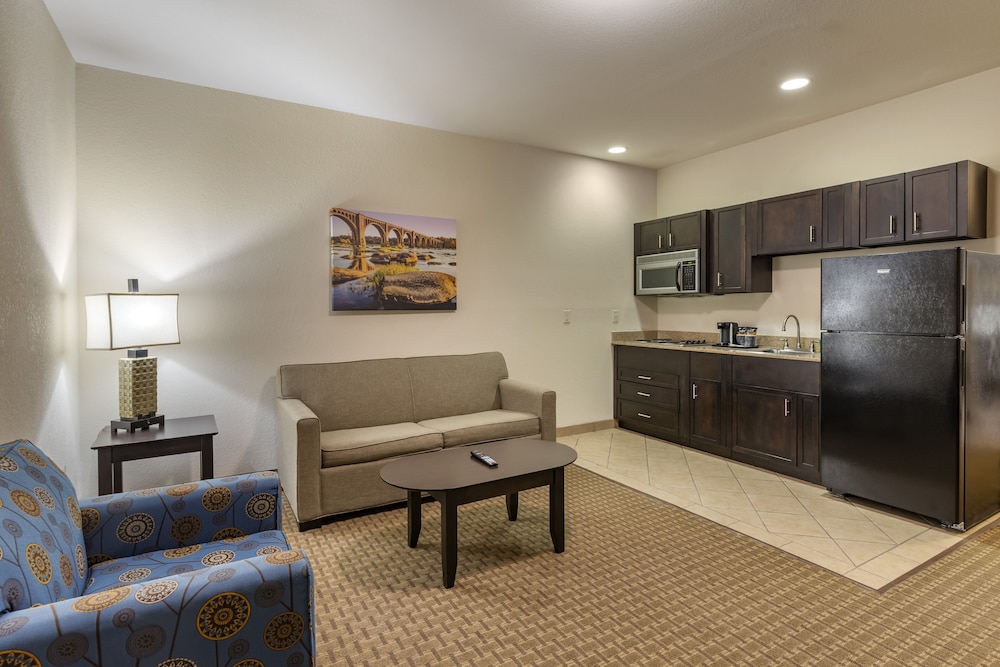 Stay-Over Suites 8/21