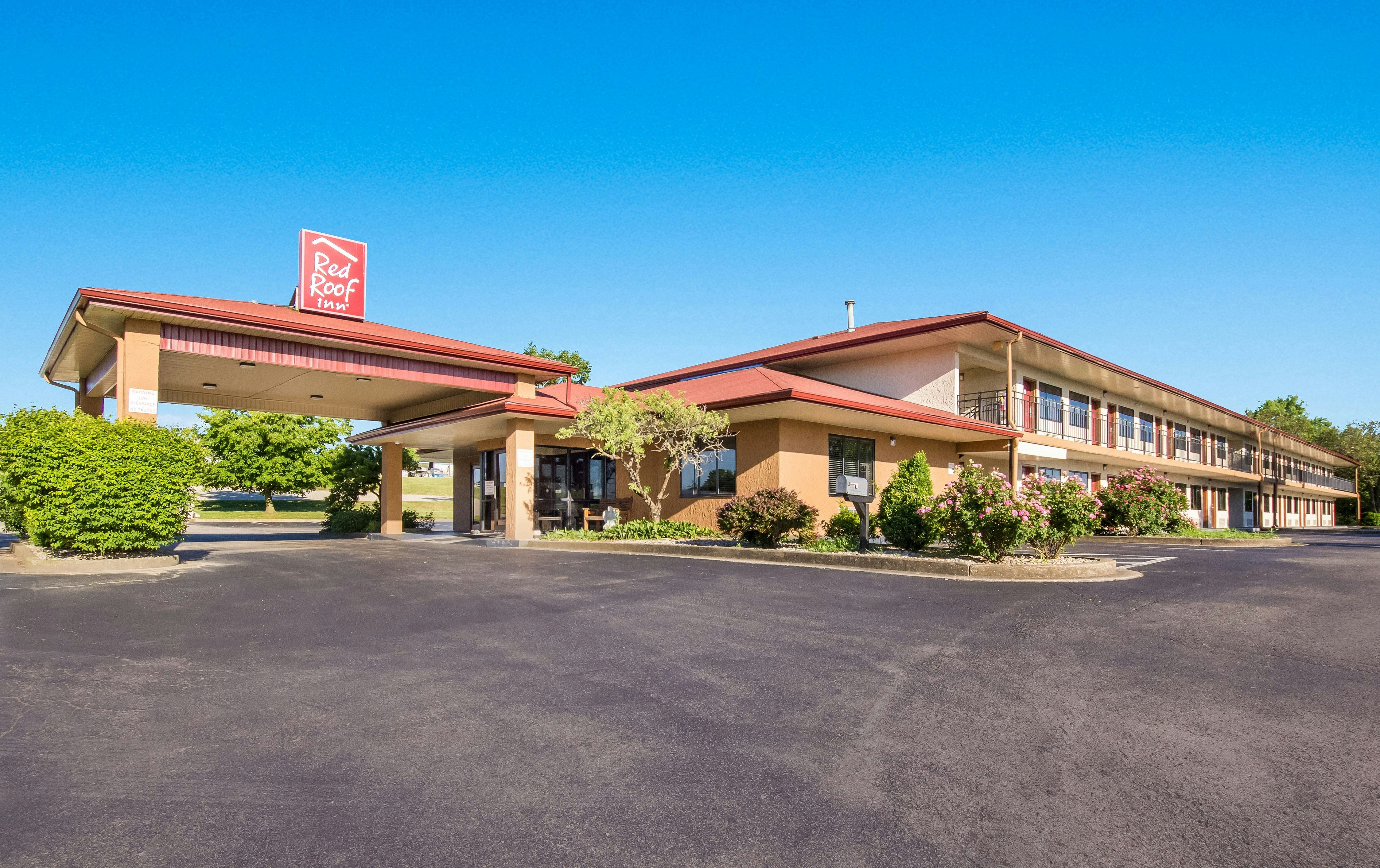 Red Roof Inn Shelbyville 32/32