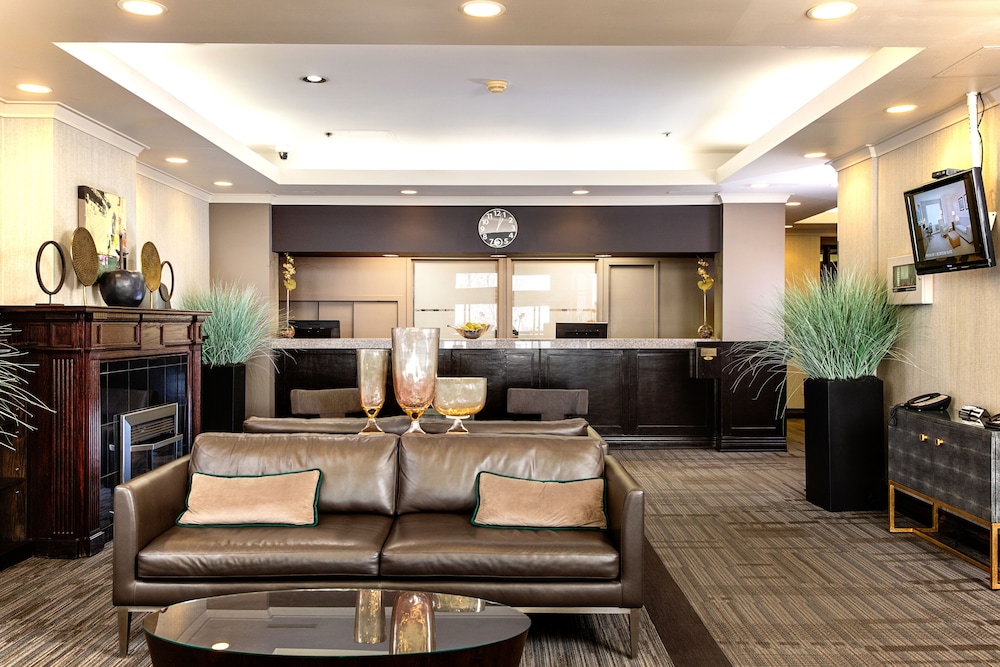 Campus Tower Suite Hotel 40/67