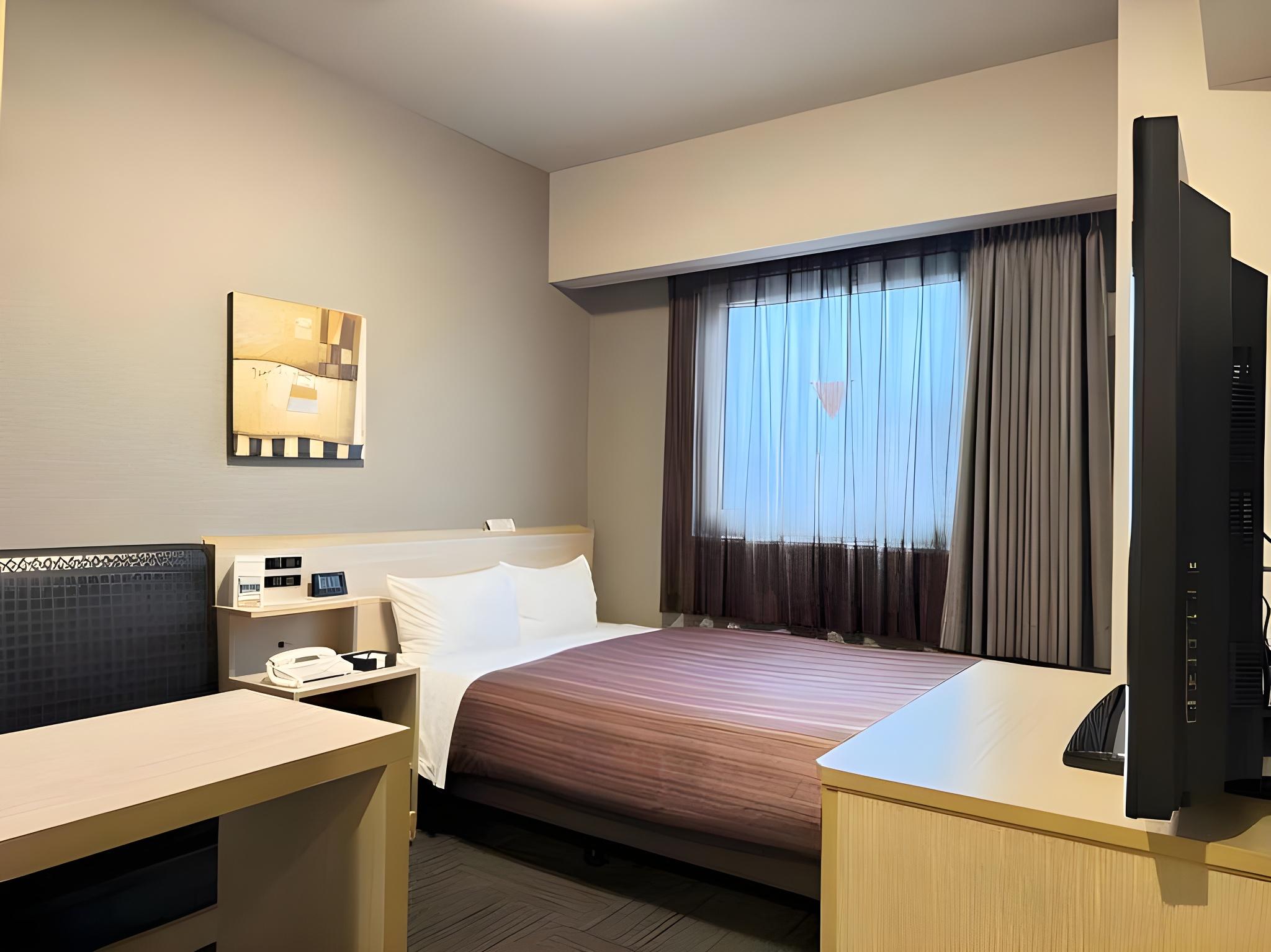 Semi Room, Single Bed, Semi Double Bed