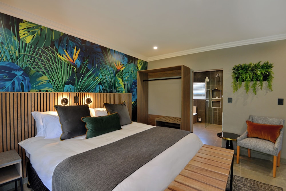 Executive, King Bed