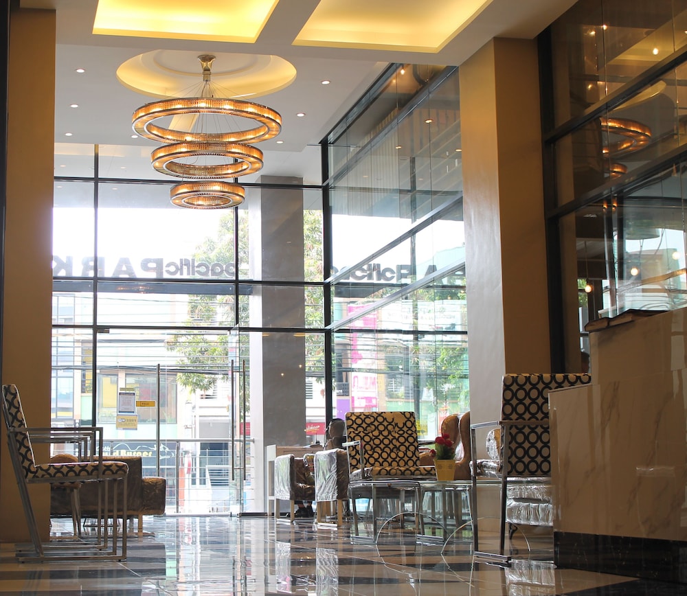 Pacific Park Hotel 41/62