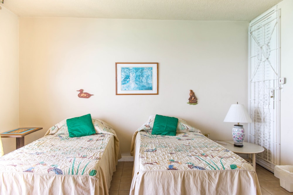 Sea Shell Beach Studio 15/50