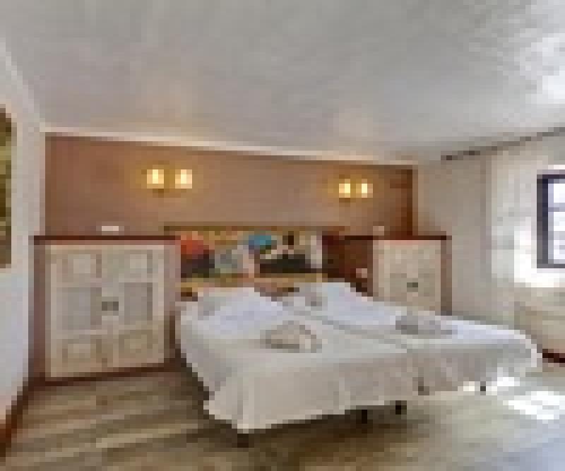Standard, Single, Double Bed