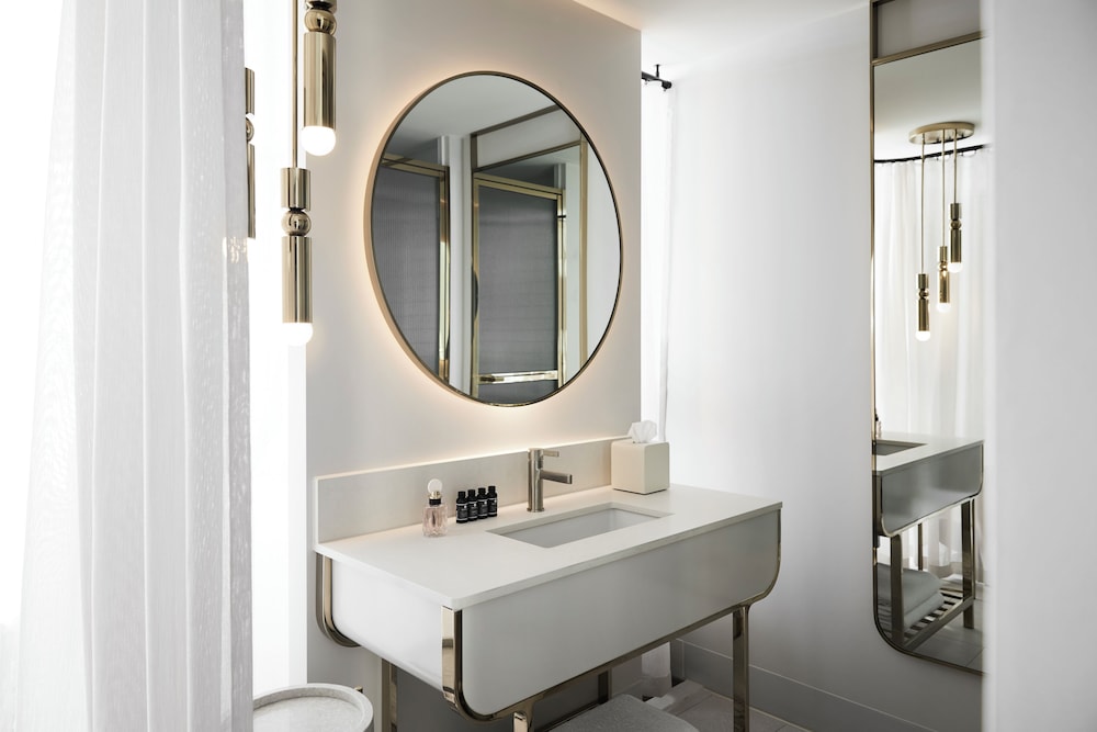 Hotel Chadstone Melbourne, MGallery by Sofitel 50/50