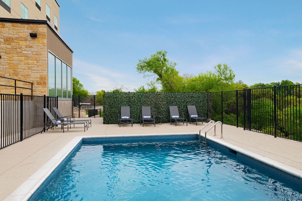 Fairfield Inn & Suites Austin Georgetown 5/20