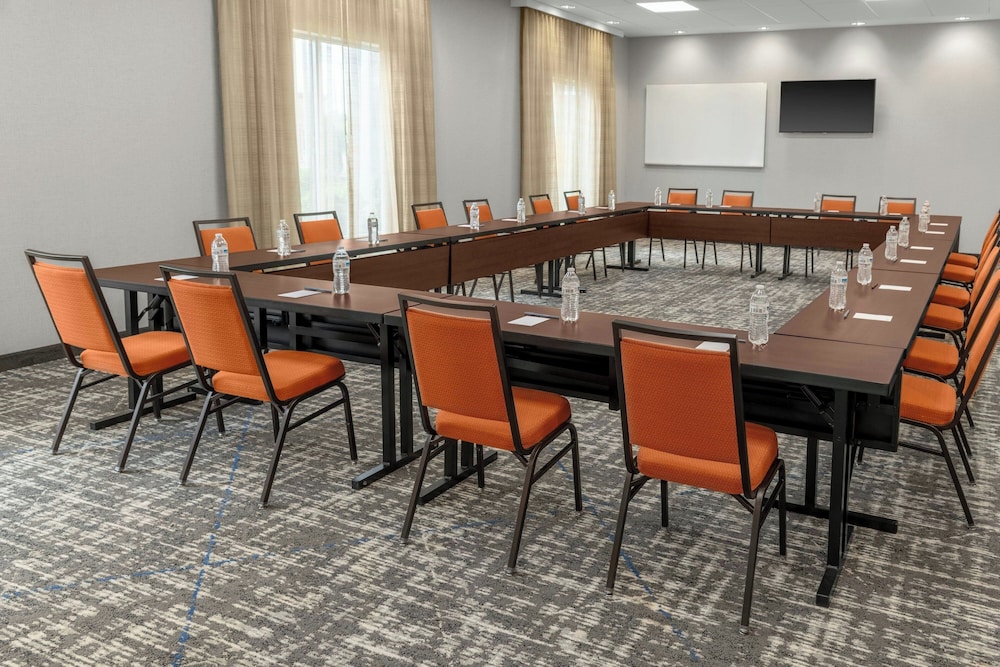 Fairfield Inn Suites Calhoun 40/47