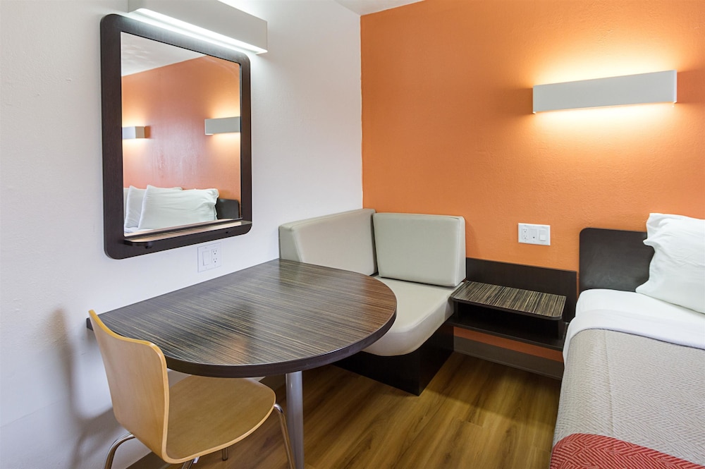 Motel6 Sidney, OH 23/30