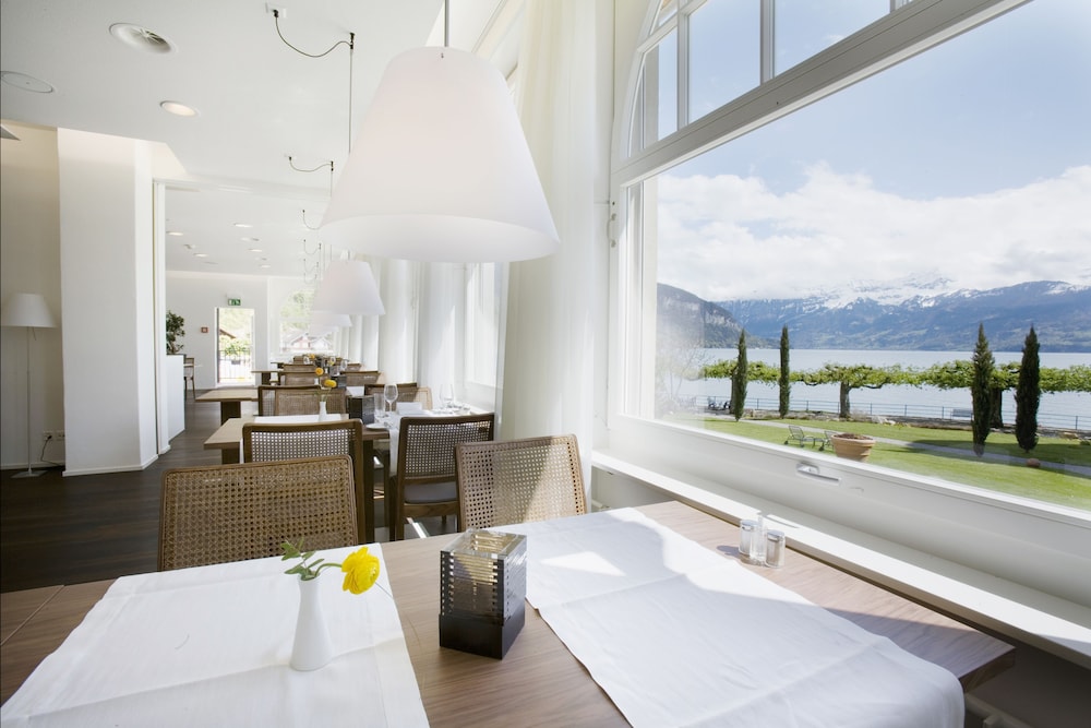 Parkhotel Gunten 24/50