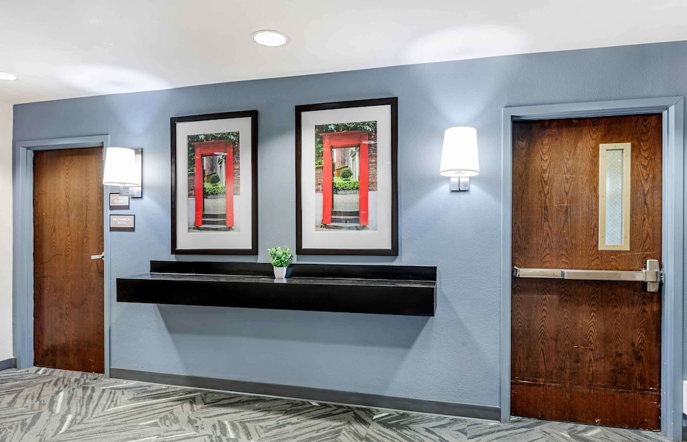 Extended Stay America - Dayton - North 8/46