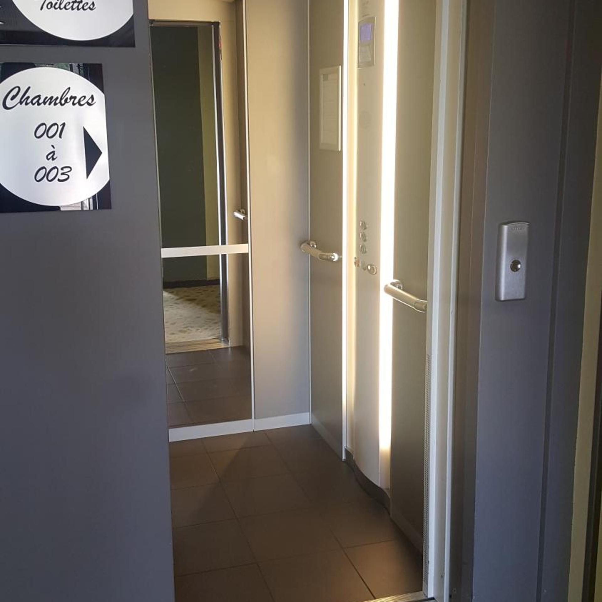 Hotel All Suites Besancon 12/29