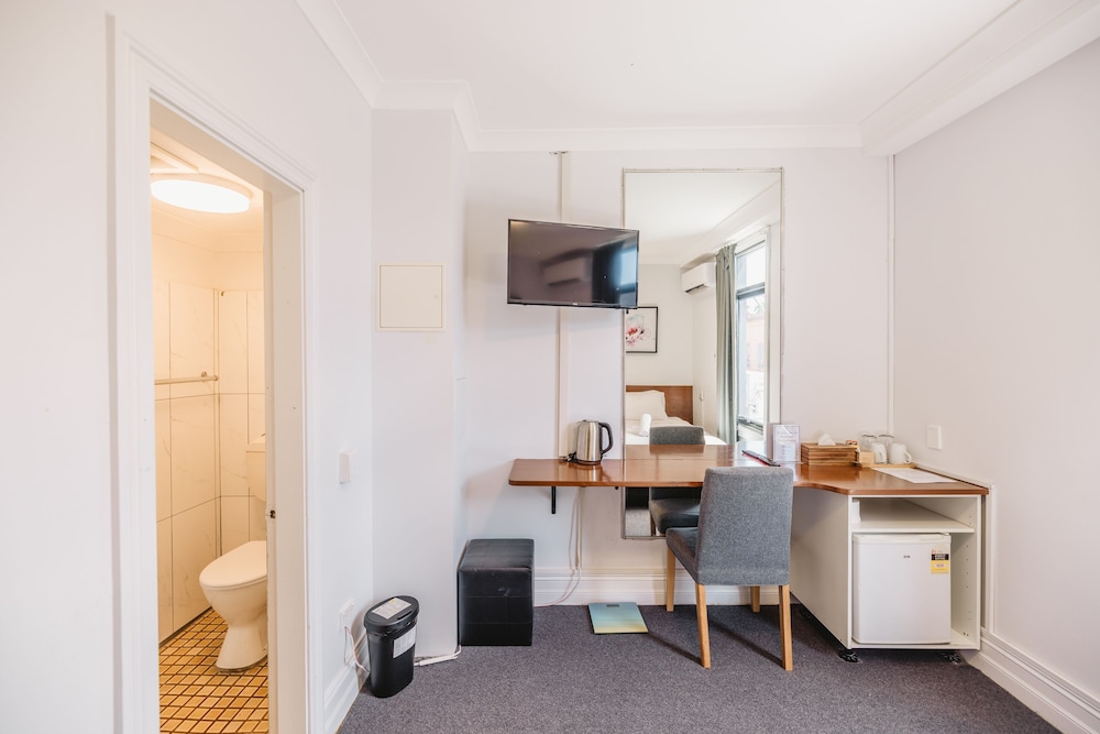 Newtown Cozystays 53/60