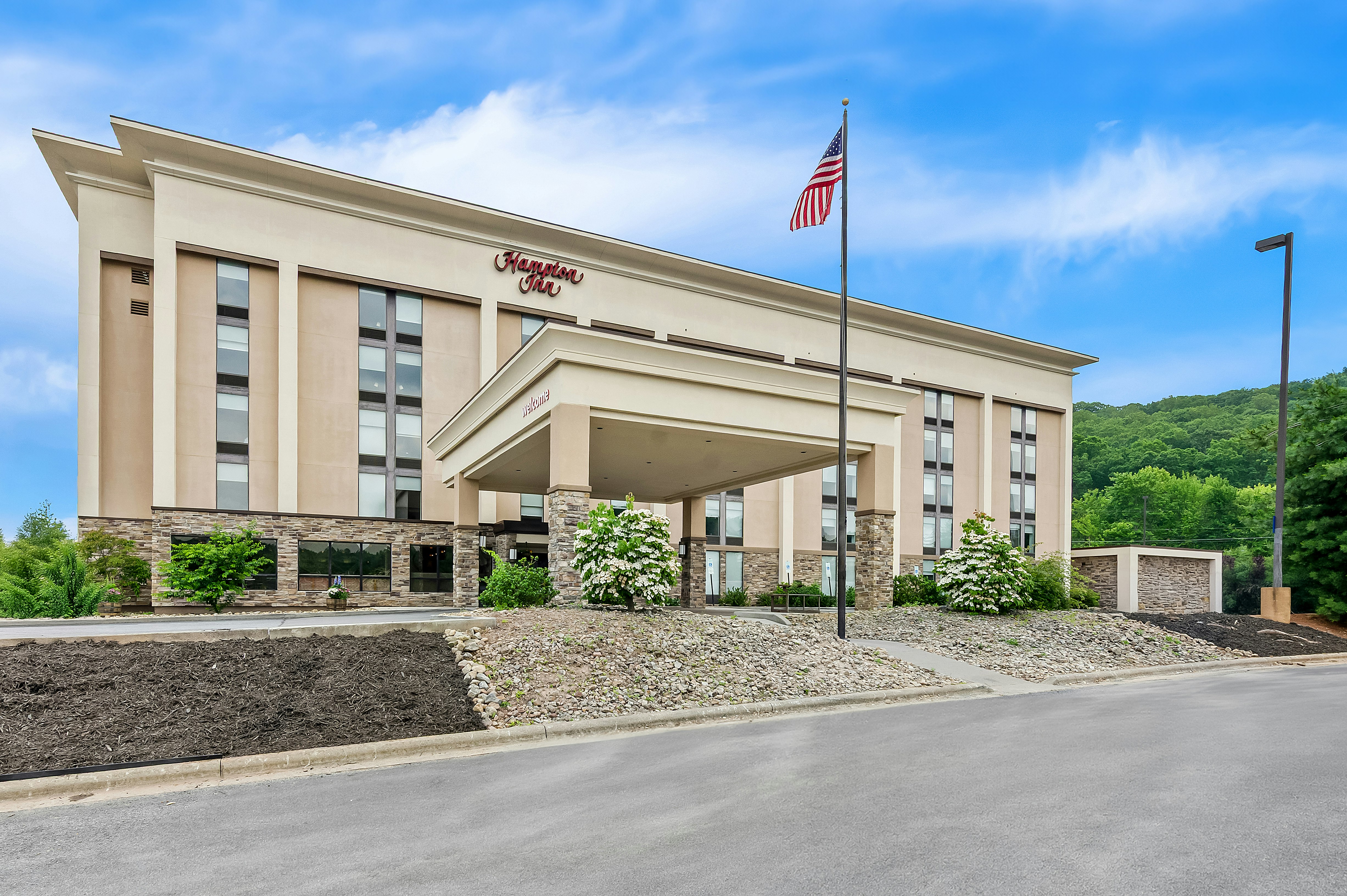Hampton Inn Princeton, WV 44/50