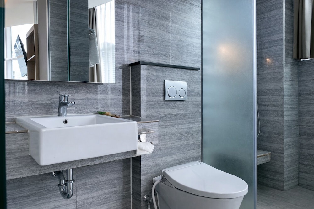 Smart Hotel Thamrin Jakarta 72/74