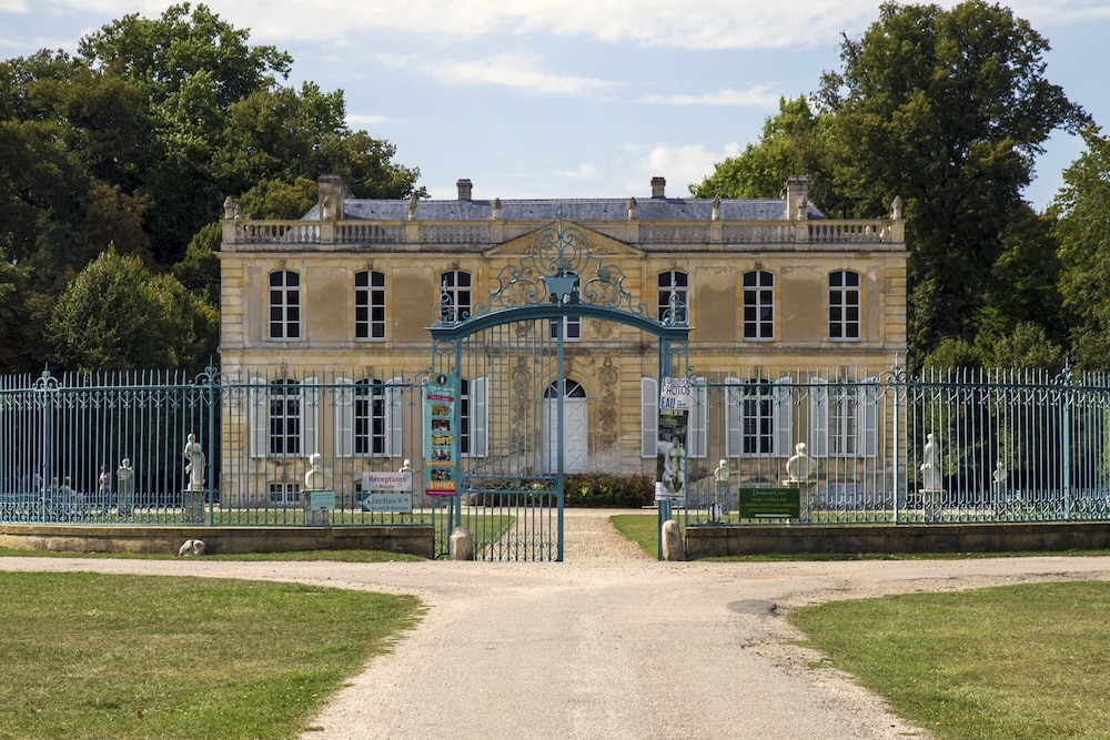 Ibis Budget Lisieux 6/73
