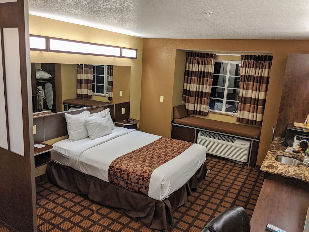 Microtel Inn And Suites Montgomery Al 22/38