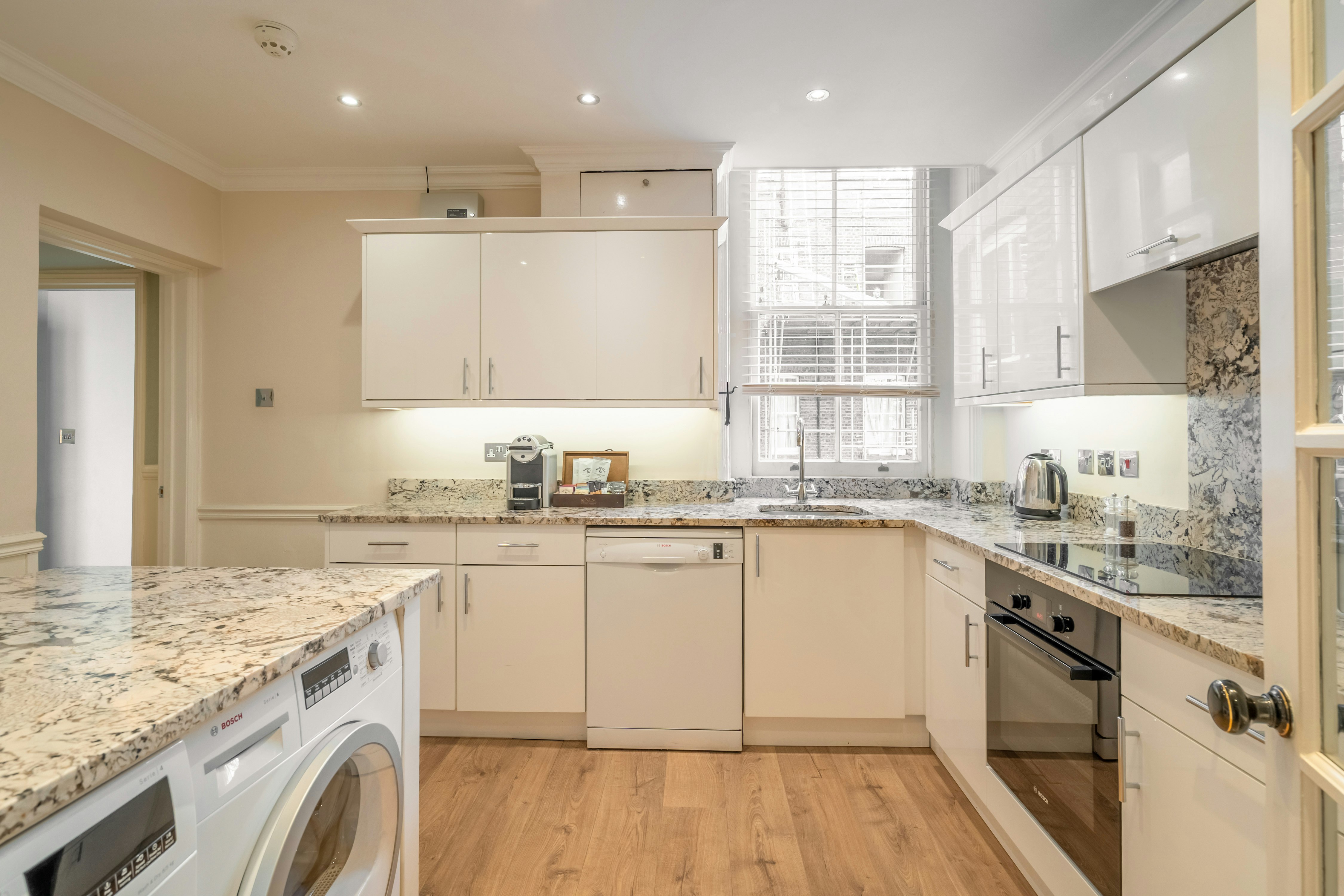 No 1 The Mansions By Mansley 25/25