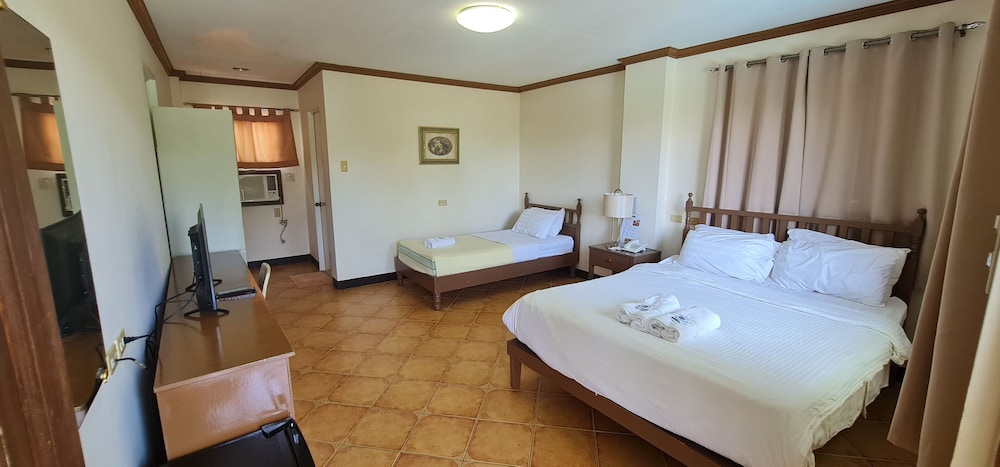 Marvins Seaside Inn 14/50