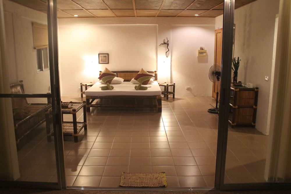Chindonan Dive Resort 52/70