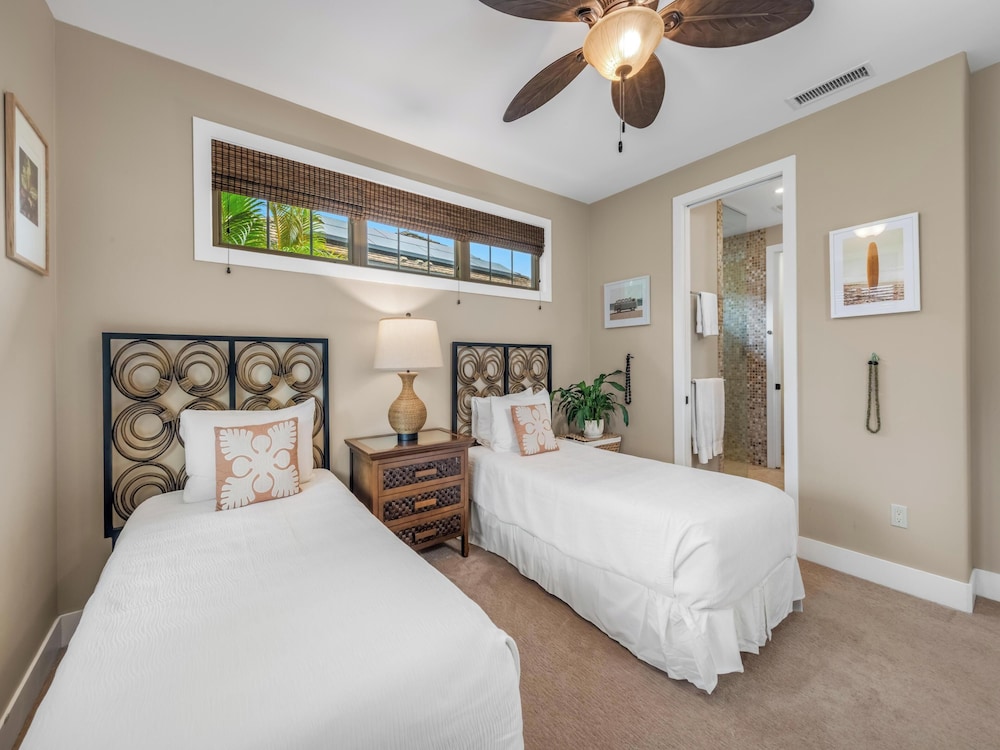 Mauna Lani Home Collection A CoralTree Residence Collection 16/49