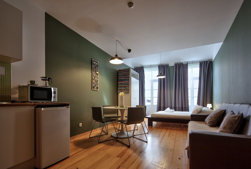 Aparthotel Oporto Entreparedes 44/77