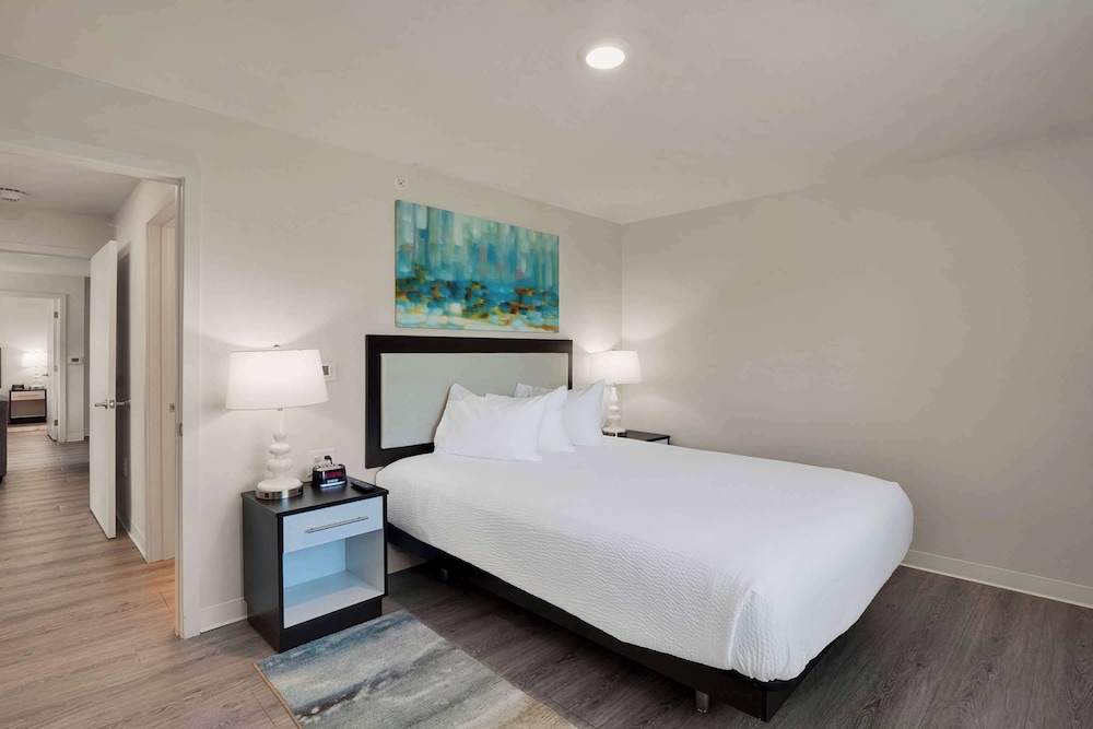 WaterWalk Extended Stay by Wyndham Charlotte - Arrowood 15/63