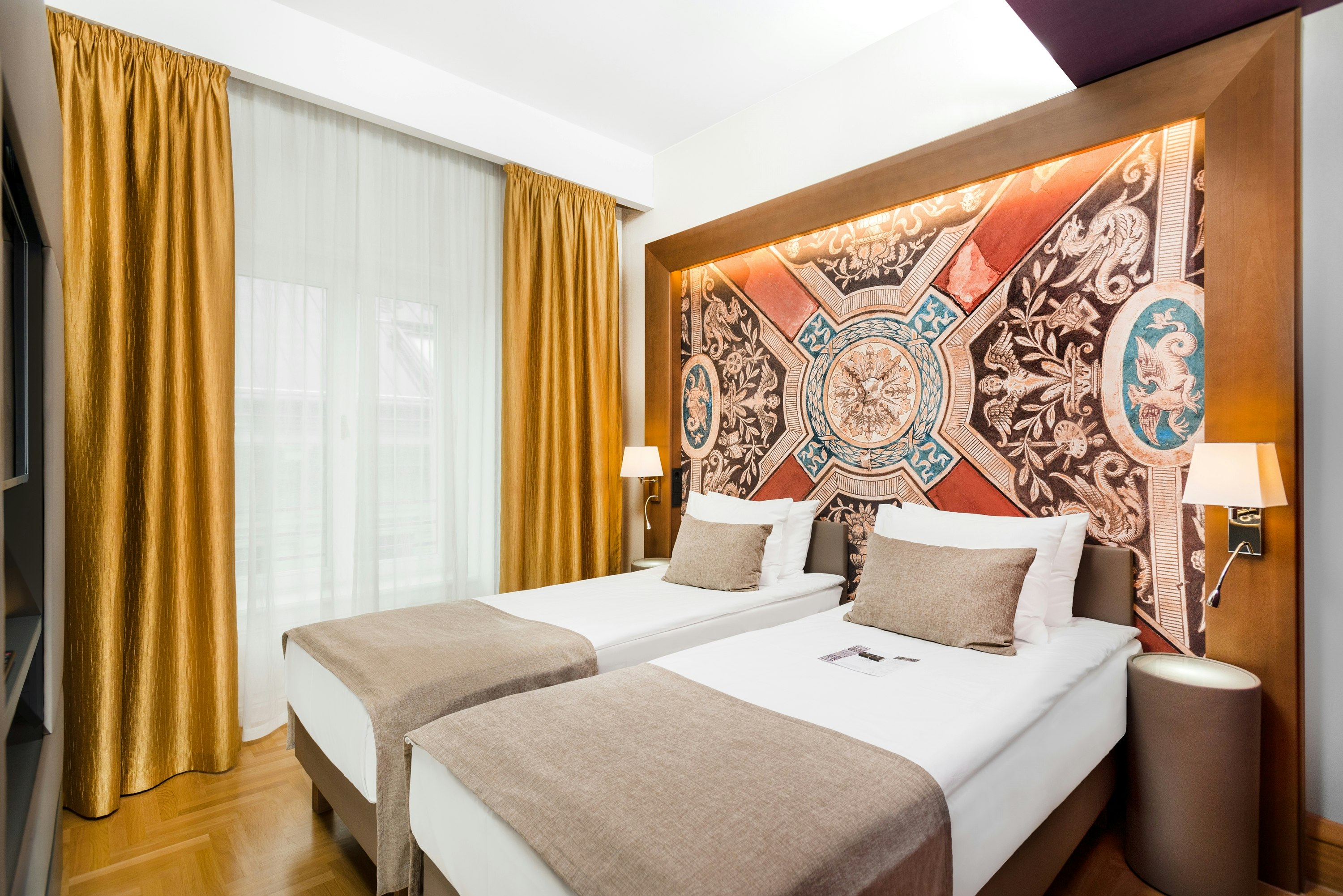 Hotel Moments Budapest 12/75