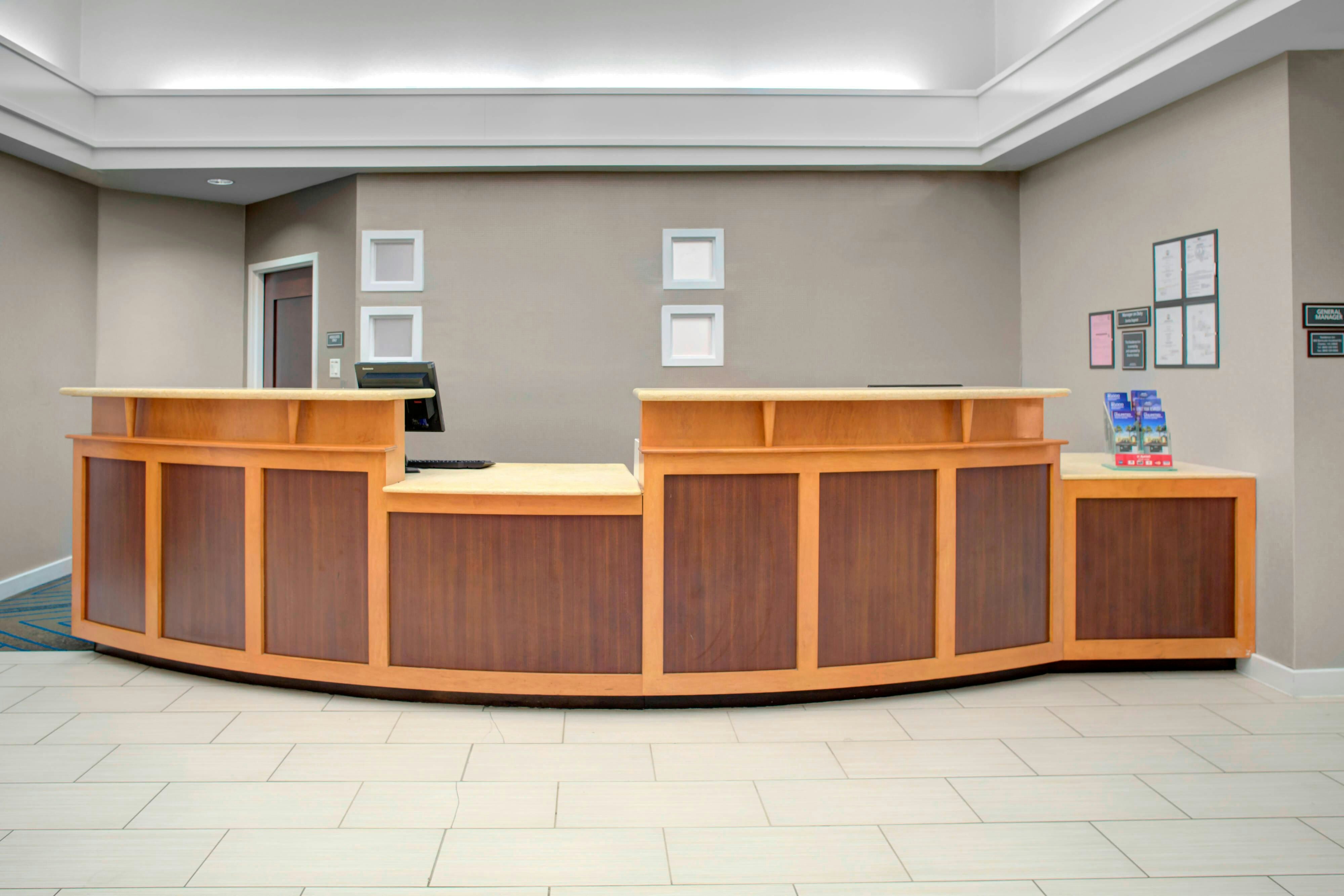 Lobby at Residence Inn Marriott Chester, CHESTER - VA