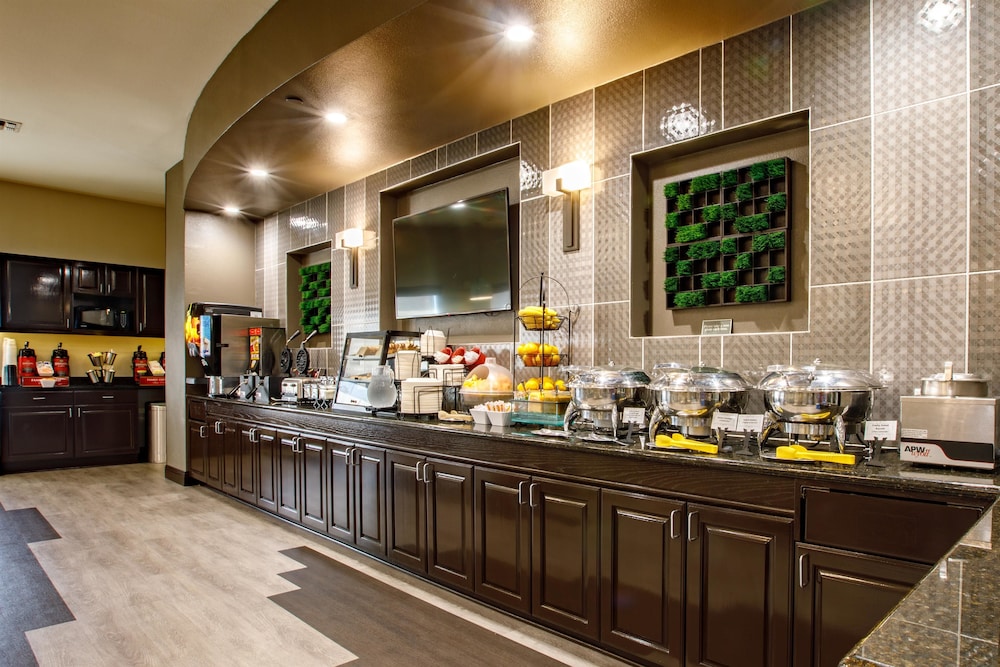 Best Western Plus Duncanville Dallas 35/43