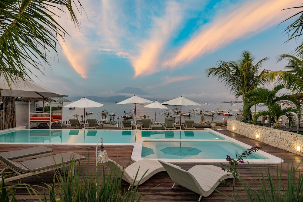 Paus Putih Hotel Lembongan 36/42