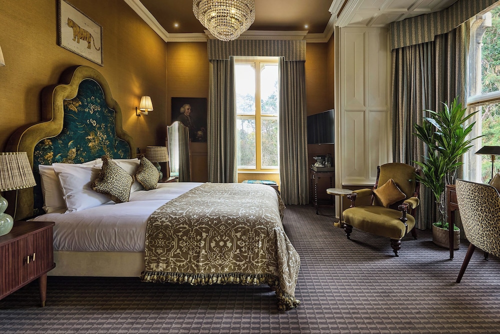 Classic, King Bed